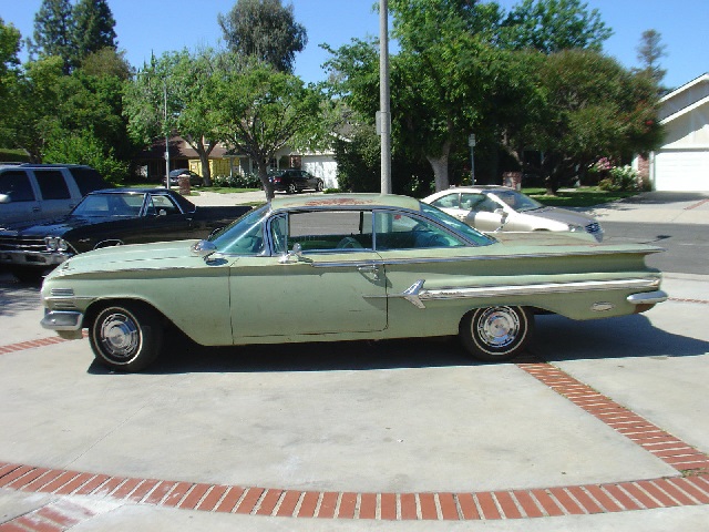 1960 Chevrolet Impala 2-Door Hardtop