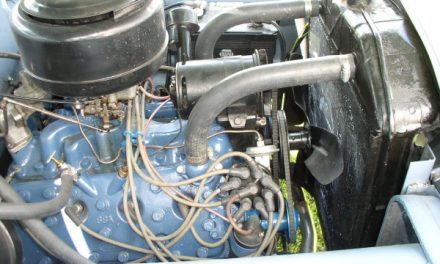 1949 Ford Flathead V8 Engine
